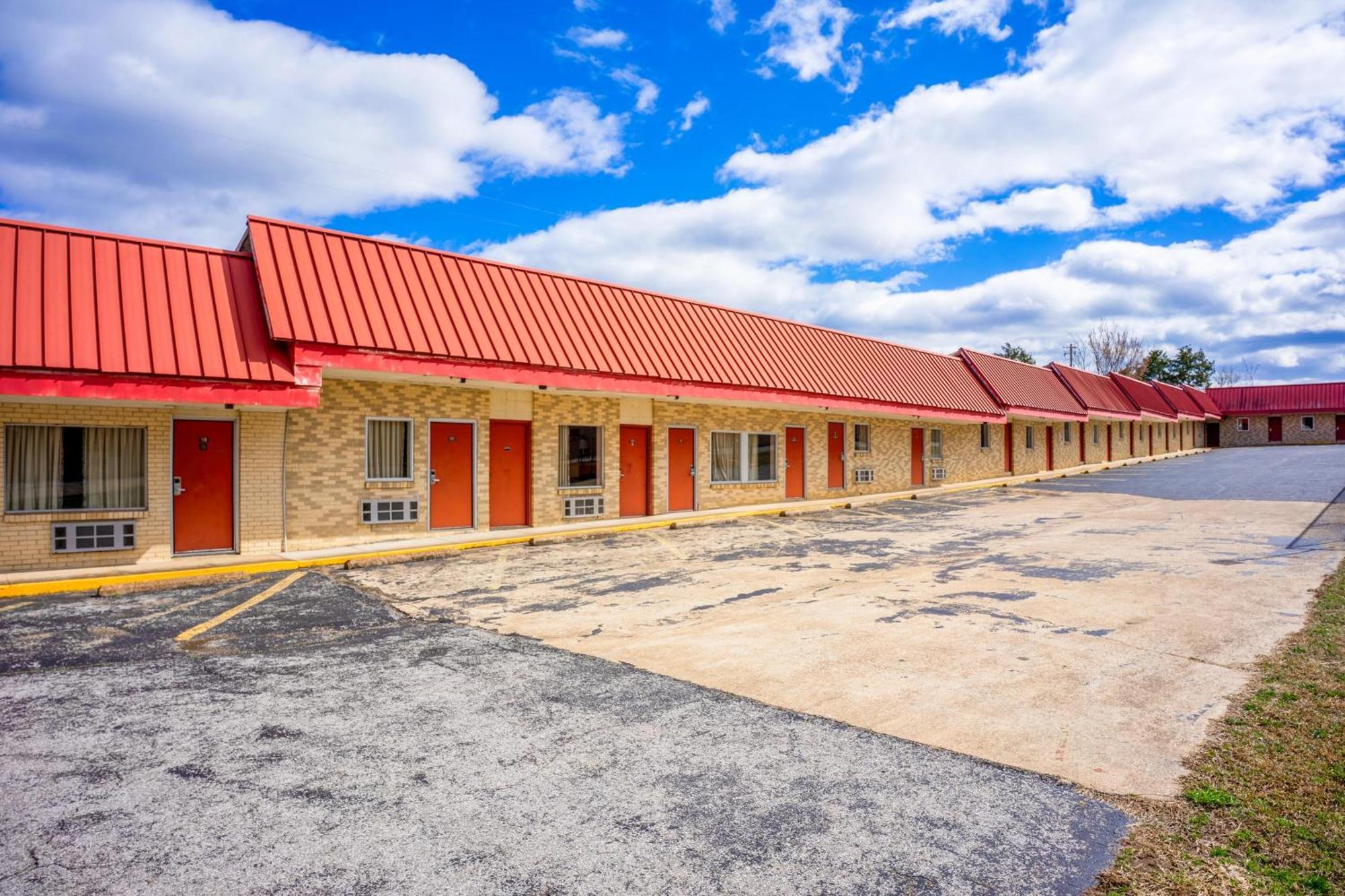 Ozark Junction Mountain View By Oyo Motell Exteriör bild